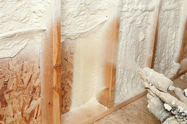 Reliable Highland Park, IL Insulation Removal & Installation Solutions